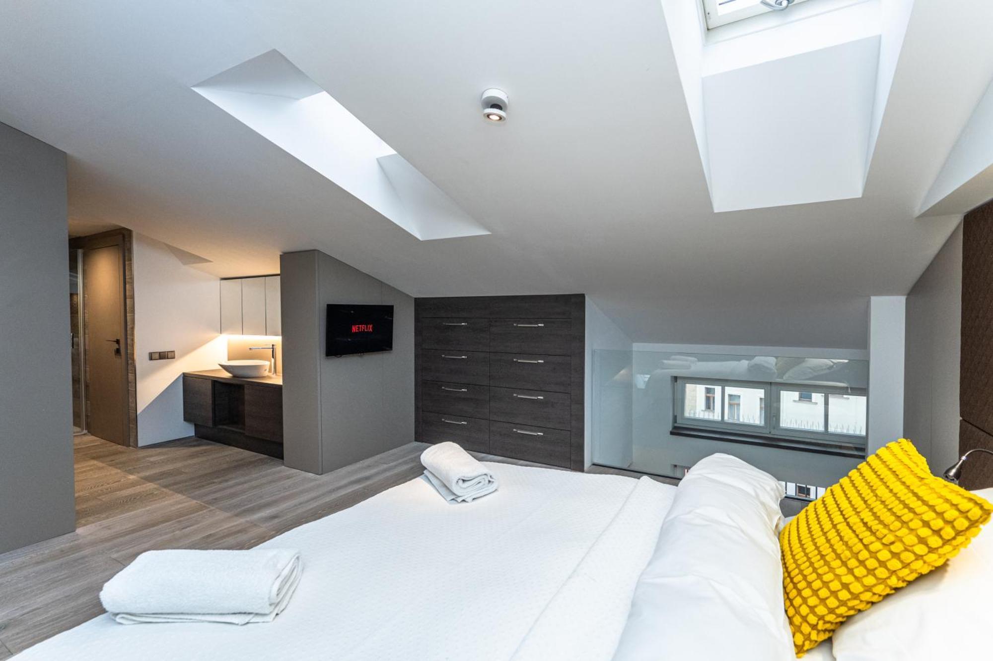 Wishlist Residences Skyloft Old Town Square Appartamento *